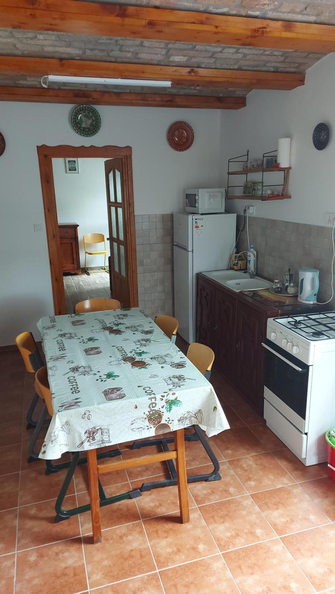 Anna Apartman Apartment Maroslele Exterior photo